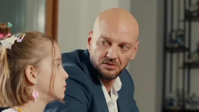 Кадры из сериала Тётя Марта (2022)